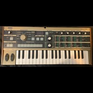 MicroKorg synthesizer/vocoder